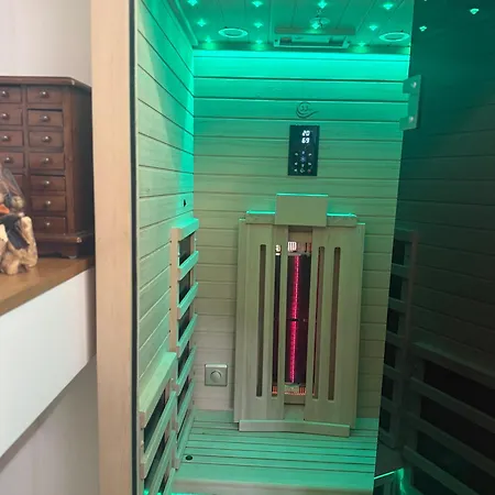 아파트 Econte Near Old Town