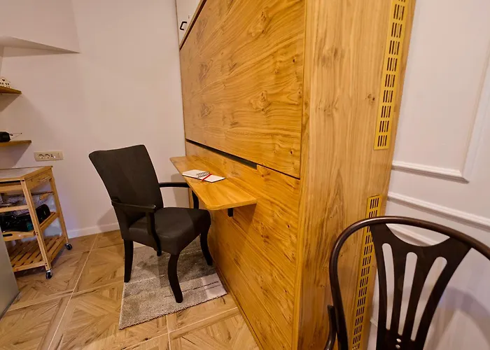 Econte Near Old Town Lublana